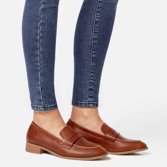 JustFab Burgundy Faux Leather Ramona Loafer - Picture 9 of 10